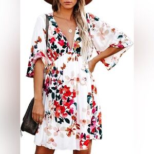 LOVESTITCH 3/4 Flare Sleeve VNeck  Boho Floral Swing ALine Beach Mini Dress
